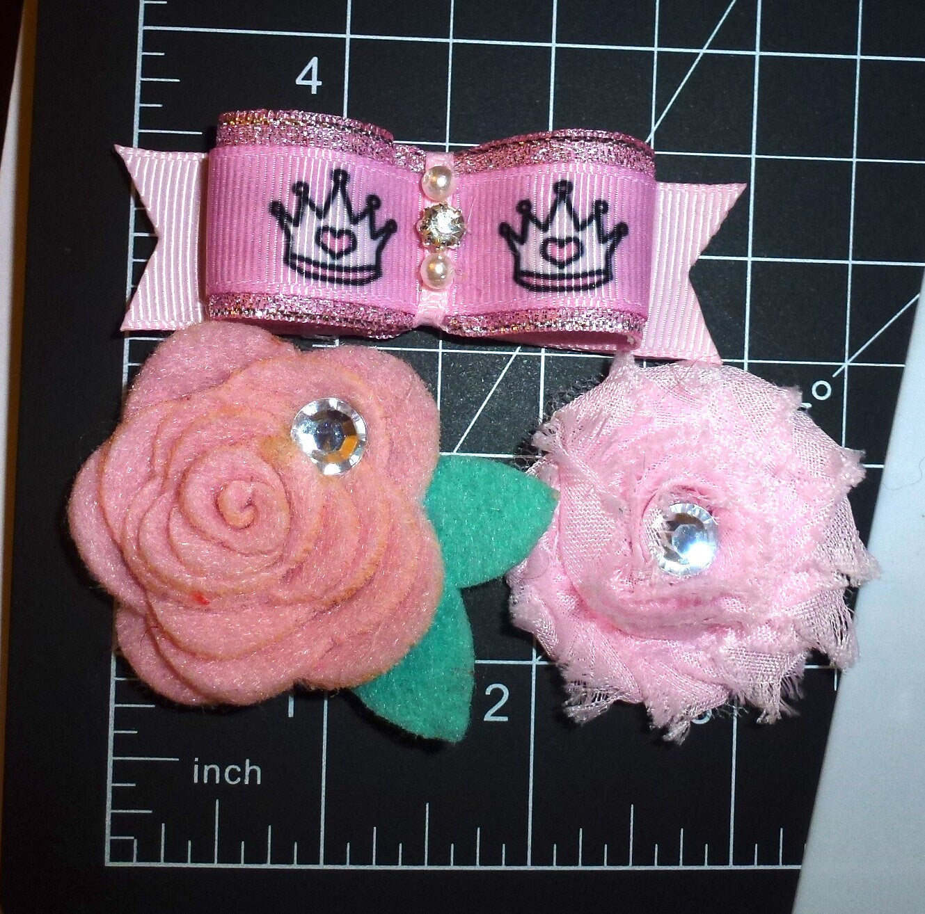 Dog Bow Barrettes pink flowers 3pcs pet hair grooming bows (FB396c)