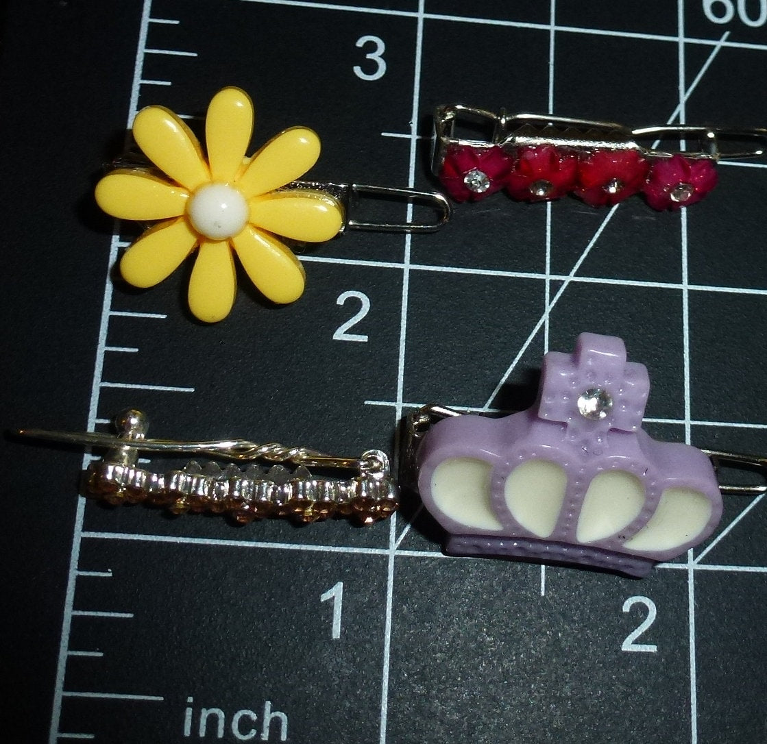 Puppy Bows ~ Set of 4 tiny rhinestone flower crown clips with metal hinge barrette clip (fb397b)