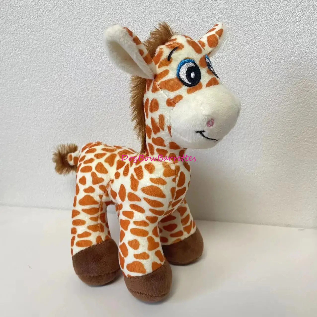 DogBowBarrettes Giraffe 8" plush stuffed animal party decor squeaky dog toy (to6)