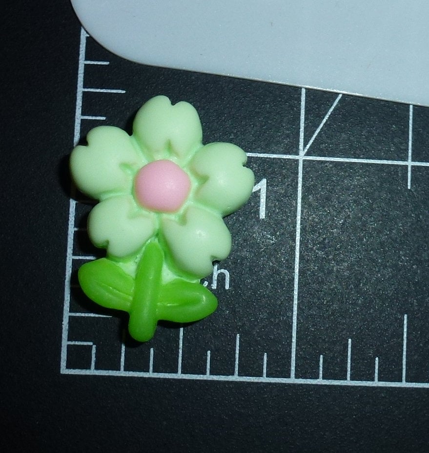 Puppy Dog Bows ~ Sakura daisy garden flower plastic puppy clips pet hair bow barrettes or bands (fb414G)