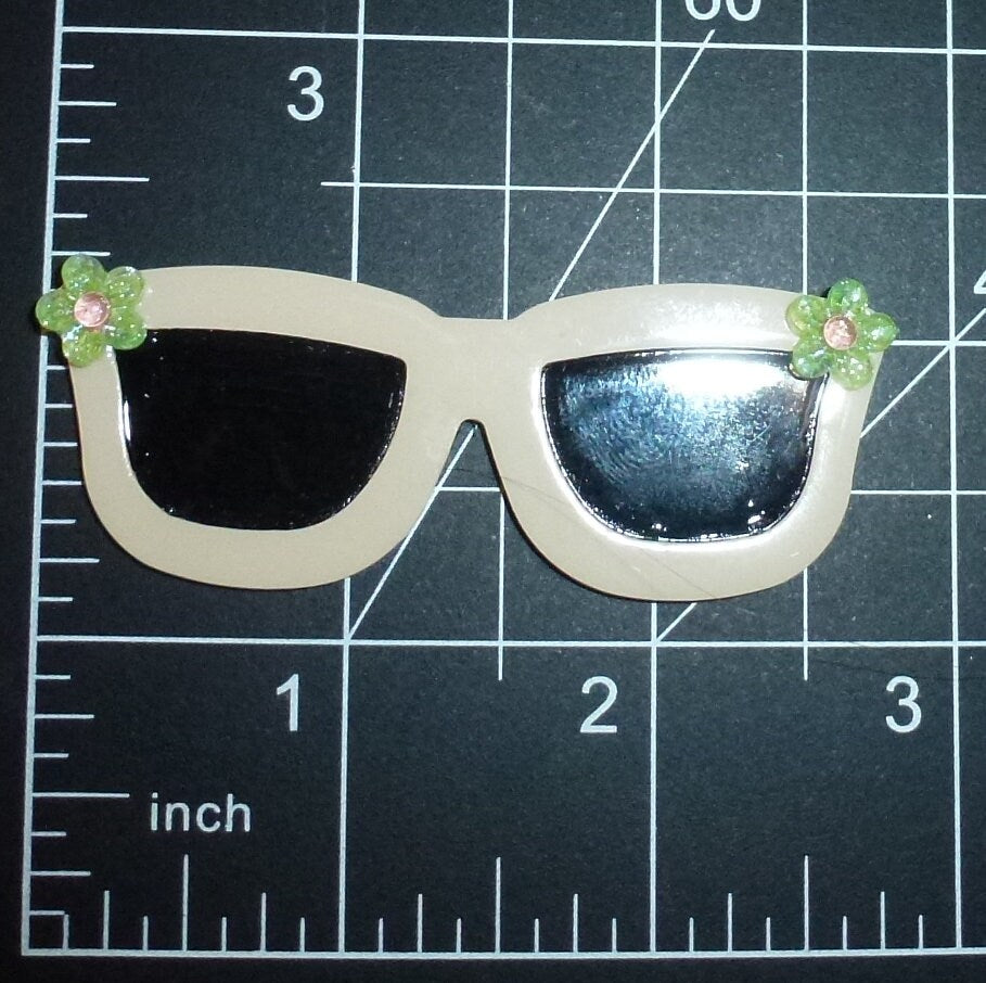 Puppy Bows ~ White or beige glasses Dog bow sunglasses pet hair barrette clip
