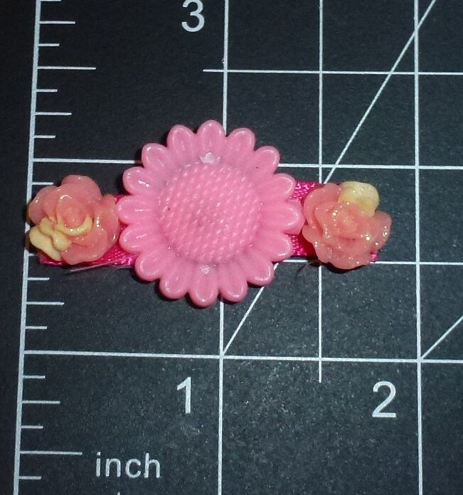 Puppy Bows ~ 6 pcs purple pink flower crown hair clips (fb379)