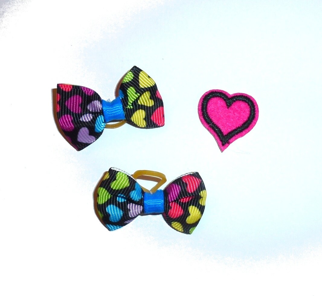 Rainbow hearts dog bows with latex bands and a pink/black heart 1" wide pet hair barrette bow (fb145J)