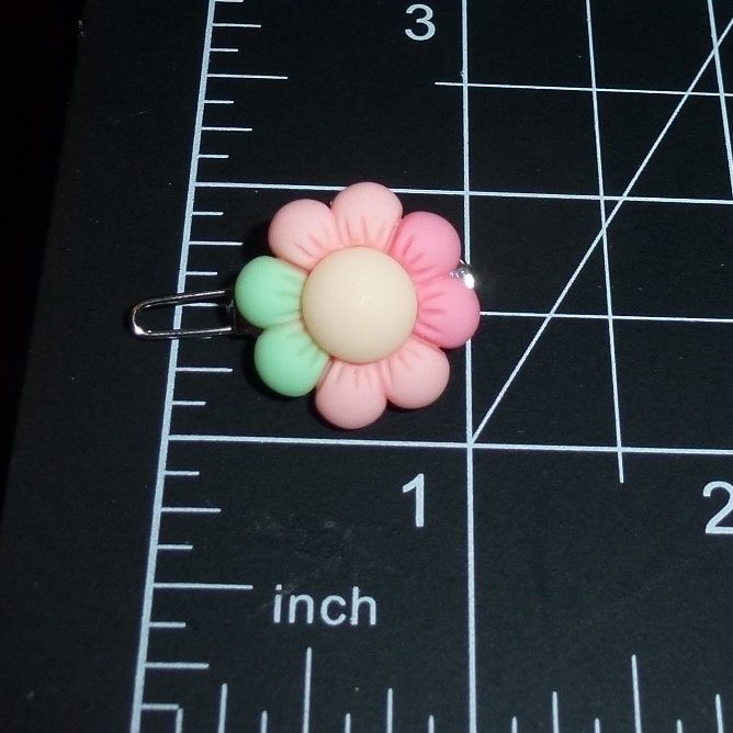 Puppy Bows ~ 2 little pink/green puffy daisies barrette clip pet hair bow (fb152d)