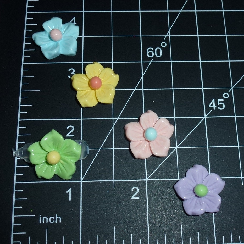 Puppy Dog Bows ~ Shiny Tiny Zinnia flower plastic puppy clips pet hair bow barrettes or bands (fb207P)