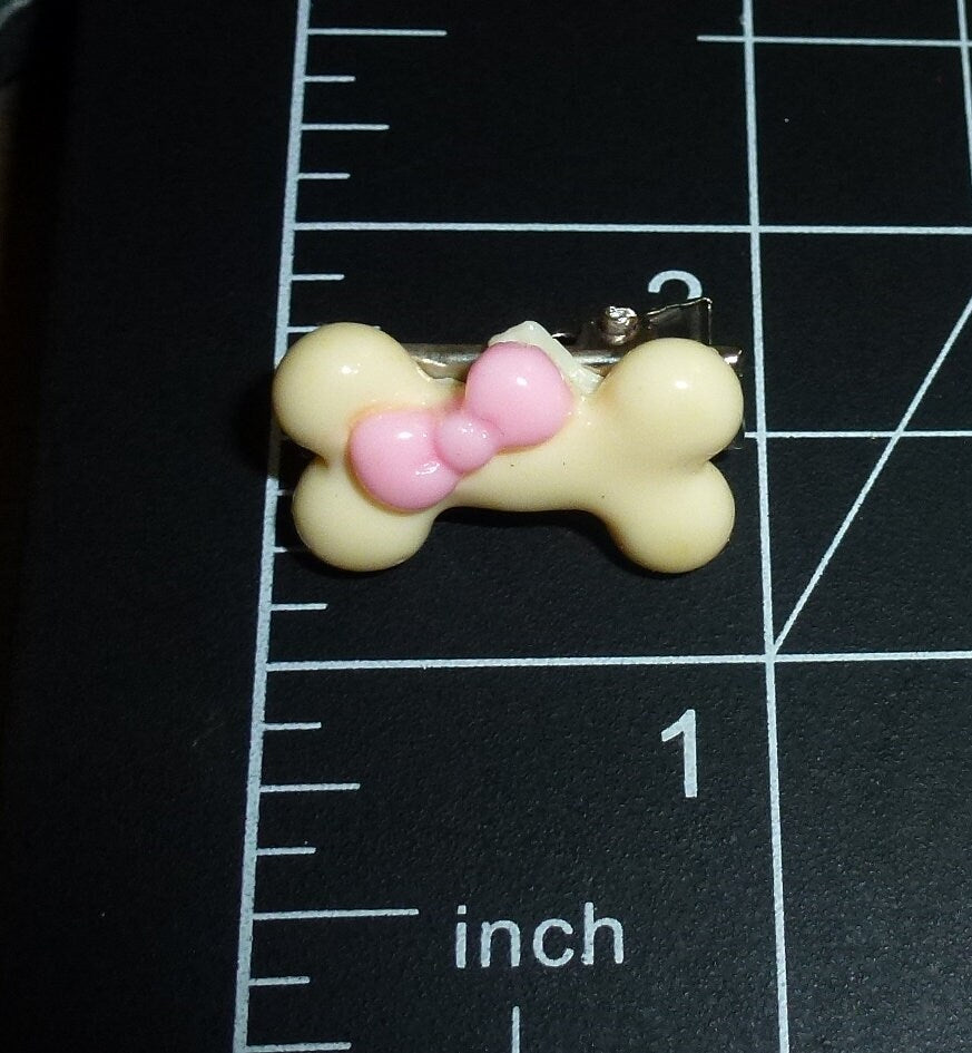 Puppy Bows ~ Cream pink dog bone shape bow pet hairclip (fb533c)