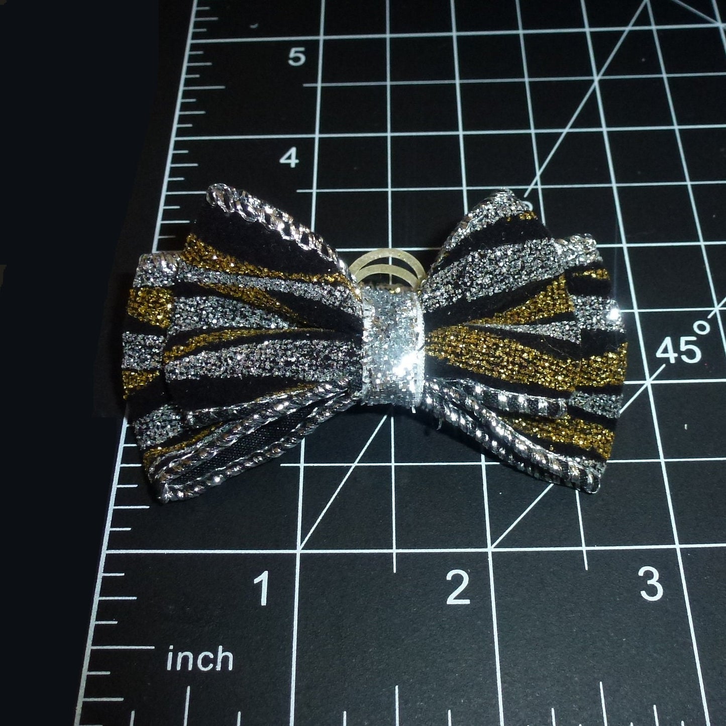 Puppy Bows ~ Silver gold glitter dog pet hair bow bands or barrette (fb221A)